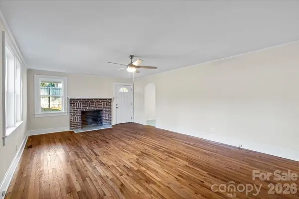 165 E Lacy ST, Chester, SC 29706