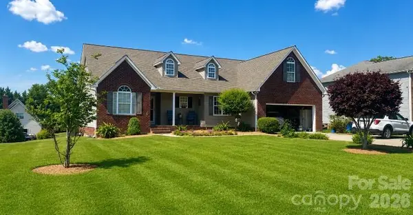 104 Lakewood DR, Kings Mountain, NC 28086