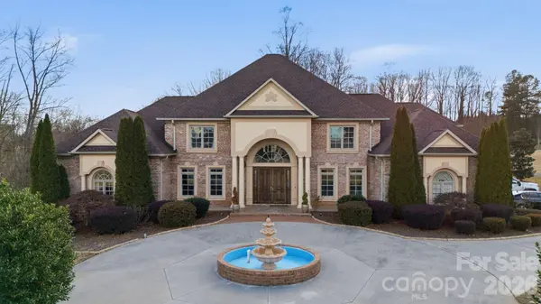450 Beaver Creek RD #14, Lexington, NC 27295