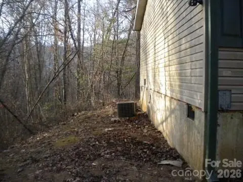 67 Earwood Ridge RD, Fairview, NC 28730
