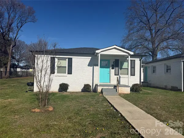 2232 Alma CT, Charlotte, NC 28206