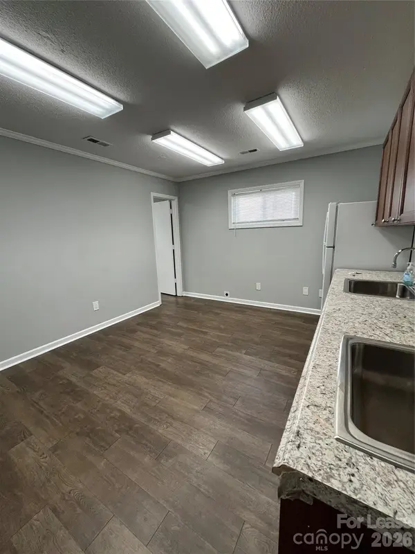 418 S South ST, Gastonia, NC 28052