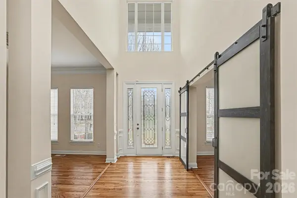 1305 Linden Glen DR, Matthews, NC 28104