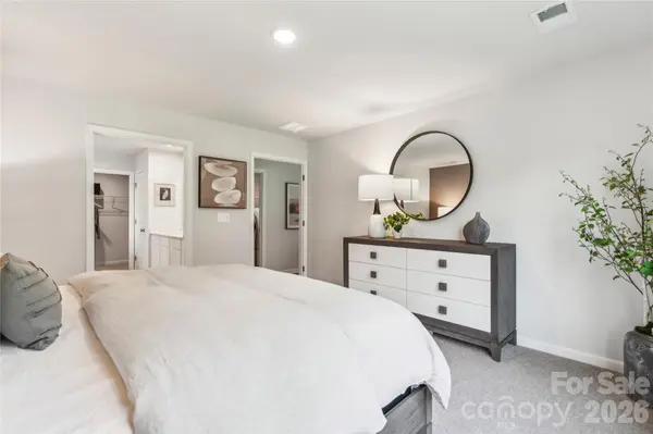 1485 Ardmore DR, Sherrills Ford, NC 28673