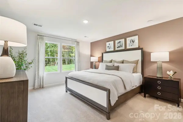 1485 Ardmore DR, Sherrills Ford, NC 28673