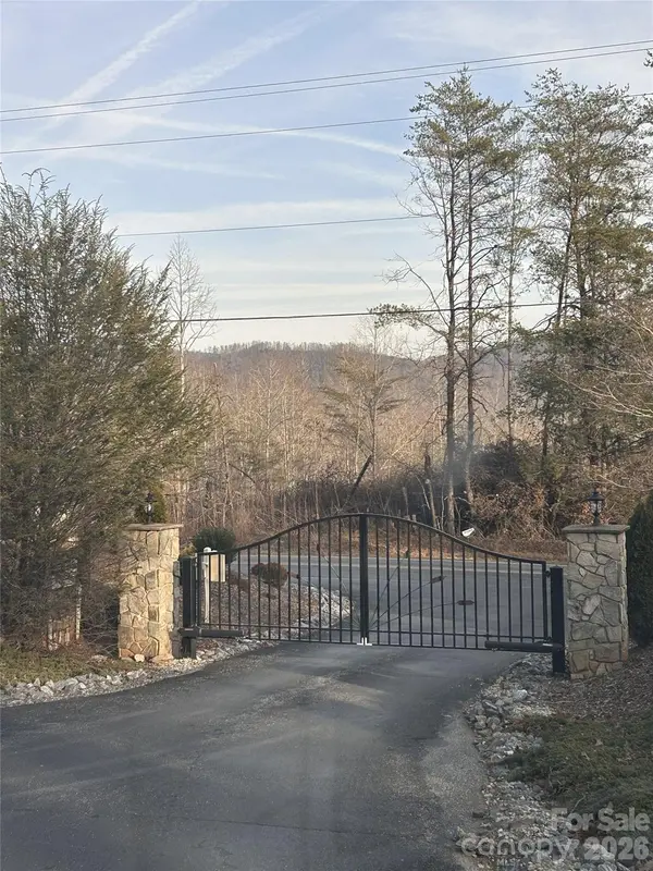 147 Double Eagle DR #23, Nebo, NC 28761