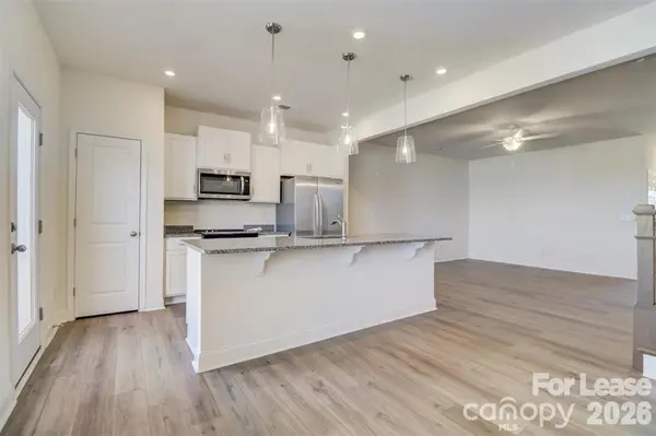 3853 Hayden LN #Litchfield, Sherrills Ford, NC 28673