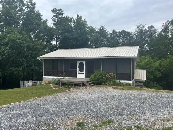 1169 Rickman Creek RD, Franklin, NC 28734
