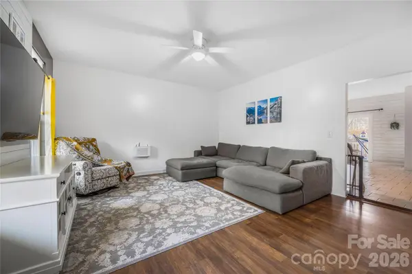 107 Barndale DR, Troutman, NC 28166
