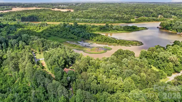 000 Duck Cove RD, Belmont, NC 28012