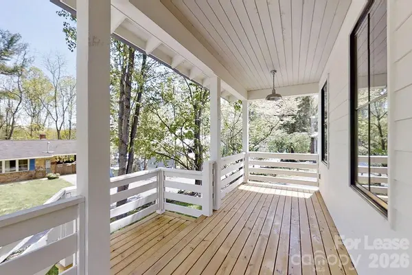 91 Belleair RD, Asheville, NC 28806