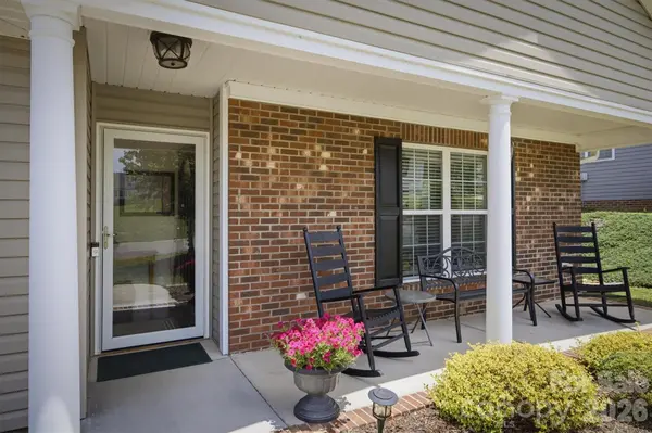 122 Lady Slipper LN SW, Valdese, NC 28690