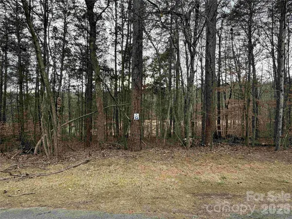 352 Broken Arrow DR, Statesville, NC 28677