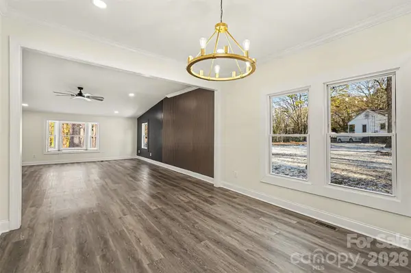 1013 Ridge AVE, Gastonia, NC 28052