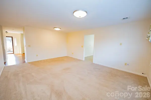 250 Eastwood Village DR, Bostic, NC 28018