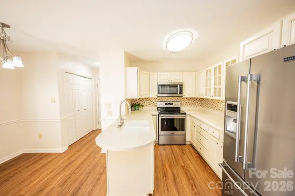 250 Eastwood Village DR, Bostic, NC 28018