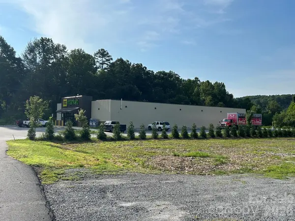 4450 US 70 HWY E, Marion, NC 28752
