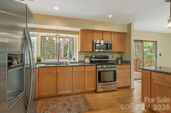 45 Windward DR, Asheville, NC 28803