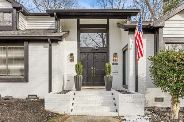 9562 Hunting CT, Matthews, NC 28105
