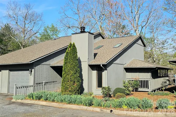 703 Independence TRL, Morganton, NC 28655
