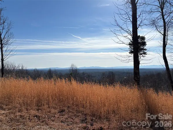1234 Johns Ridge Pkwy #204DE, Lenoir, NC 28645