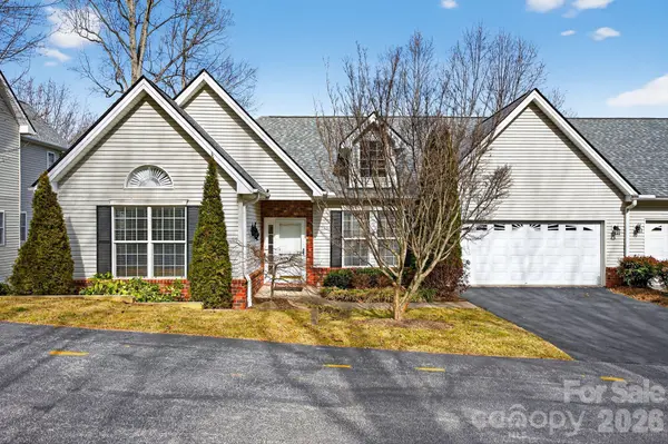 103 Trumpet LN, Asheville, NC 28803