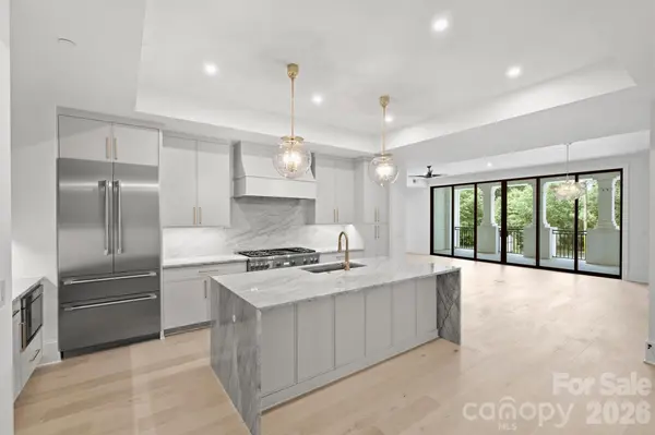 409 Queens RD #101, Charlotte, NC 28207