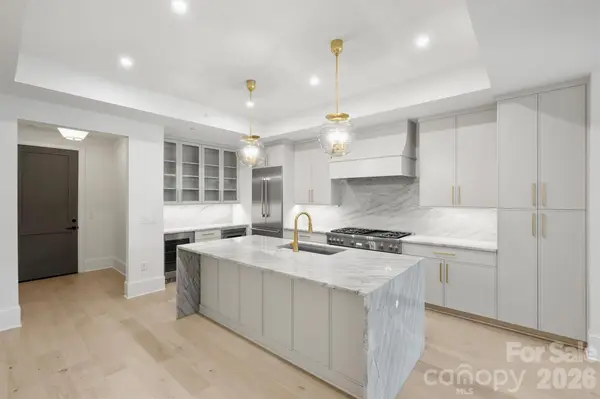 409 Queens RD #101, Charlotte, NC 28207