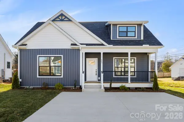 203 Southern Charm RD, Arden, NC 28704