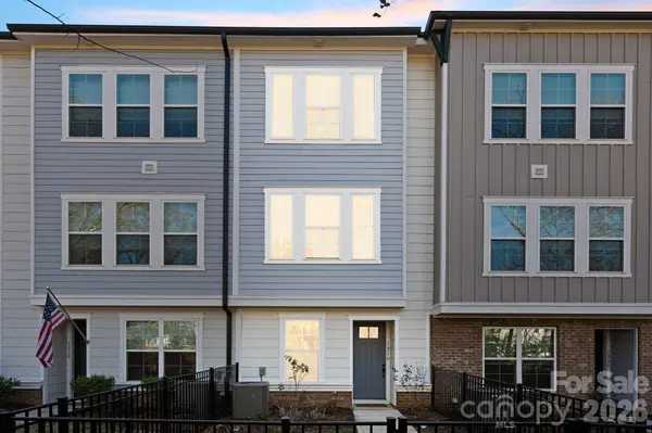 1216 Craig View WAY, Charlotte, NC 28211