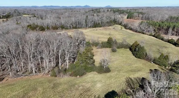 996 Split Trail RD, Clover, SC 29710