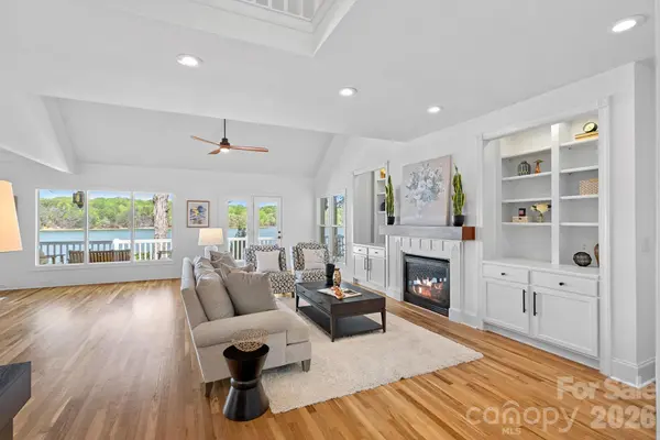 139 Hawks Point DR, Troutman, NC 28166