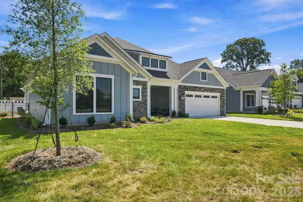 3015 Five Creek RD, Charlotte, NC 28213