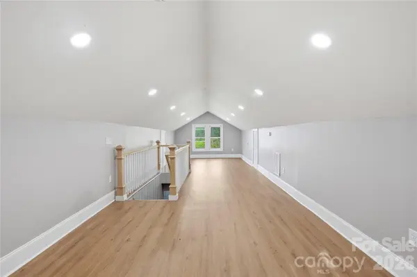 234 S Ervin AVE, Newton, NC 28658