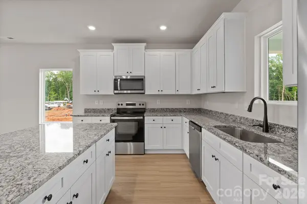 3610 Narrow DR, Charlotte, NC 28215