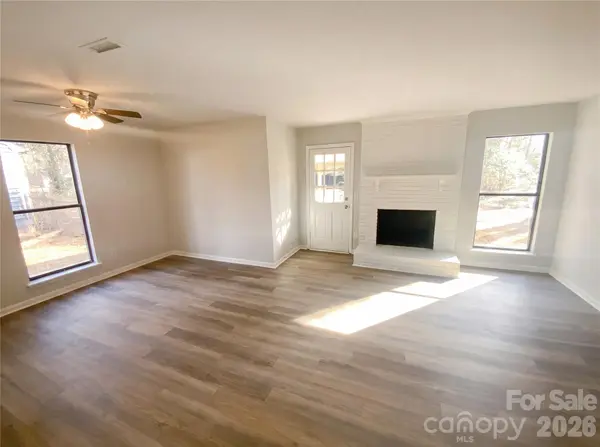 6312 Old Hickory CT, Charlotte, NC 28227