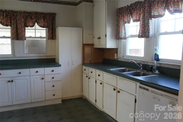 113 Williams WAY, Morganton, NC 28655