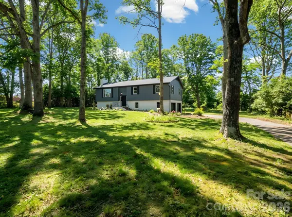 944 Woodland DR, Shelby, NC 28150