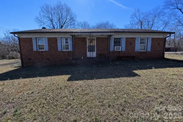 2410 Harris Henrietta RD, Mooresboro, NC 28114