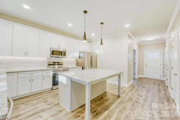 111 Marshdale AVE SW, Concord, NC 28025