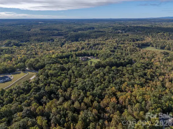 100 Pardo RD, Landrum, SC 29356
