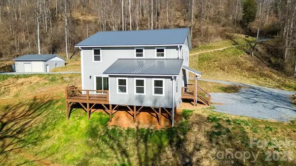 175 Trinity DR, Sylva, NC 28779