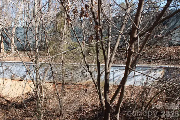 0 Weatherstone DR, Forest City, NC 28043