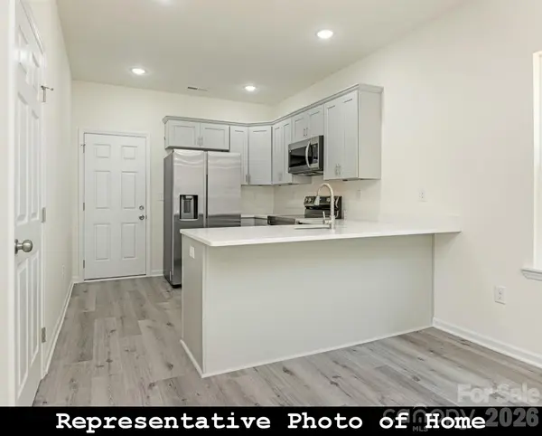 962 S Hoskins RD, Charlotte, NC 28208