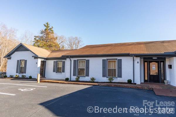 204 E McDowell ST #A, Morganton, NC 28655