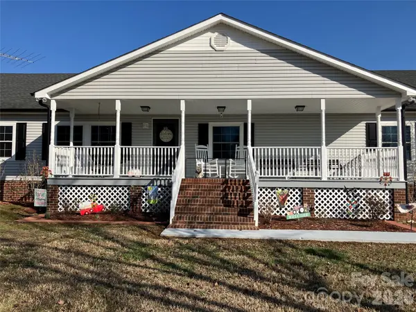 13215 Pine Bluff RD, Midland, NC 28107