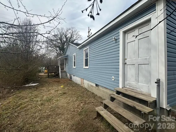 1323 7th ST, Statesville, NC 28677