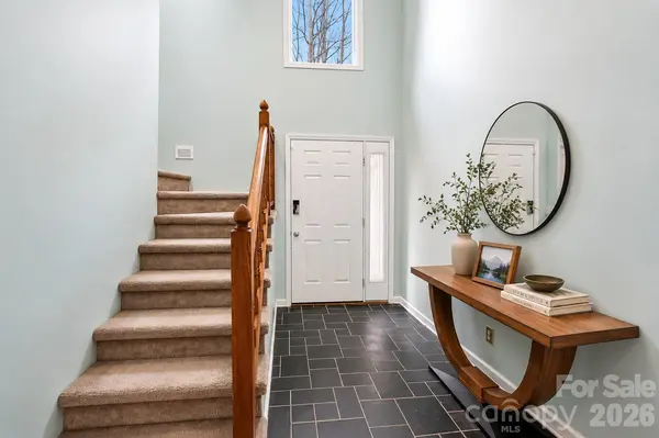 623 Owensby RD, Hendersonville, NC 28792
