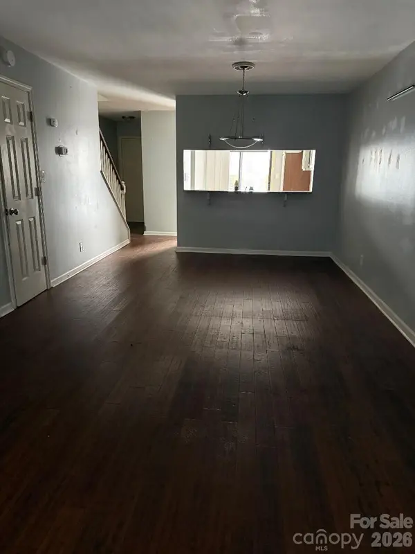 220 Wildwood DR, Salisbury, NC 28146