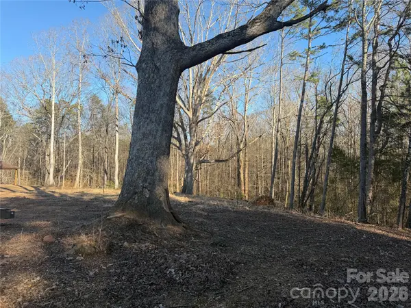 107 4th ST SE, Catawba, NC 28609